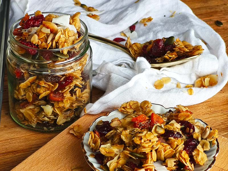 Healthy Cranberry Granola
