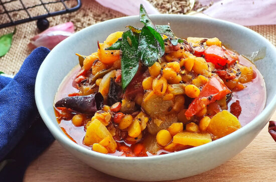 Bottle gourd Split Chickpeas Curry