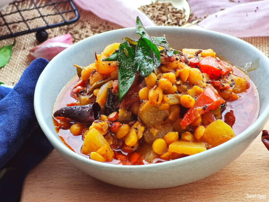 Bottle gourd Split Chickpeas Curry