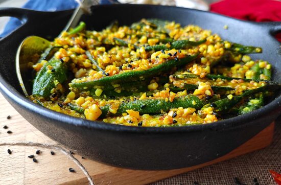 Bengali style Bhendi Bhaja (Crispy Okra fry)