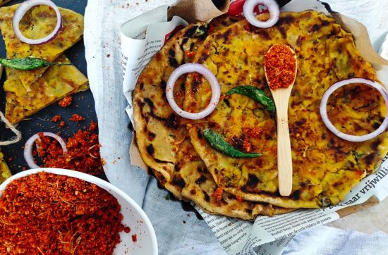 Vada pav parantha