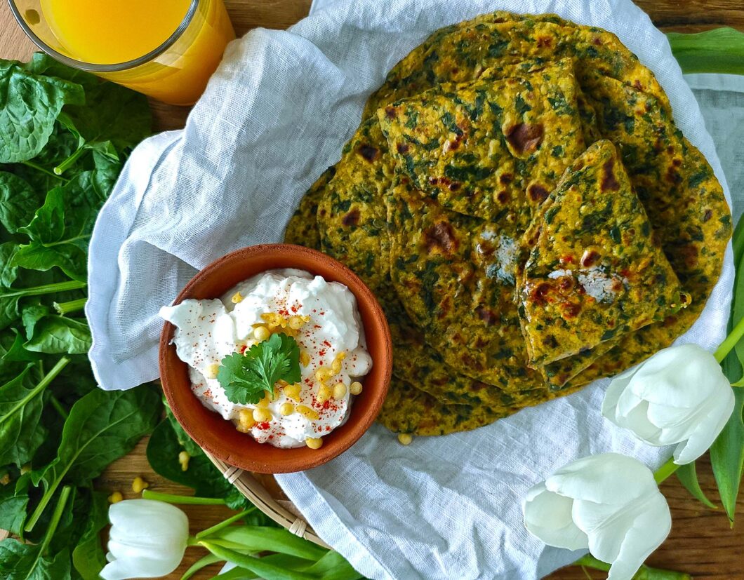 Palak Thepla