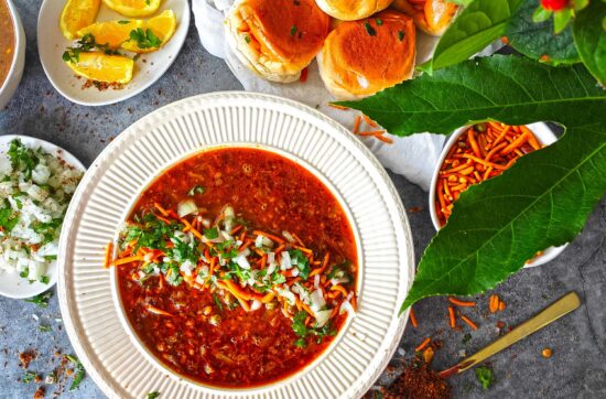 Tikhat Misal Pav