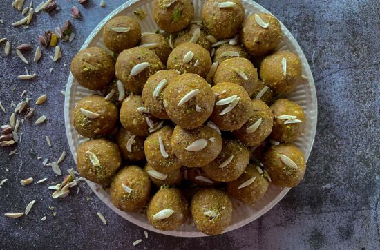 Dry Fruit Pinni